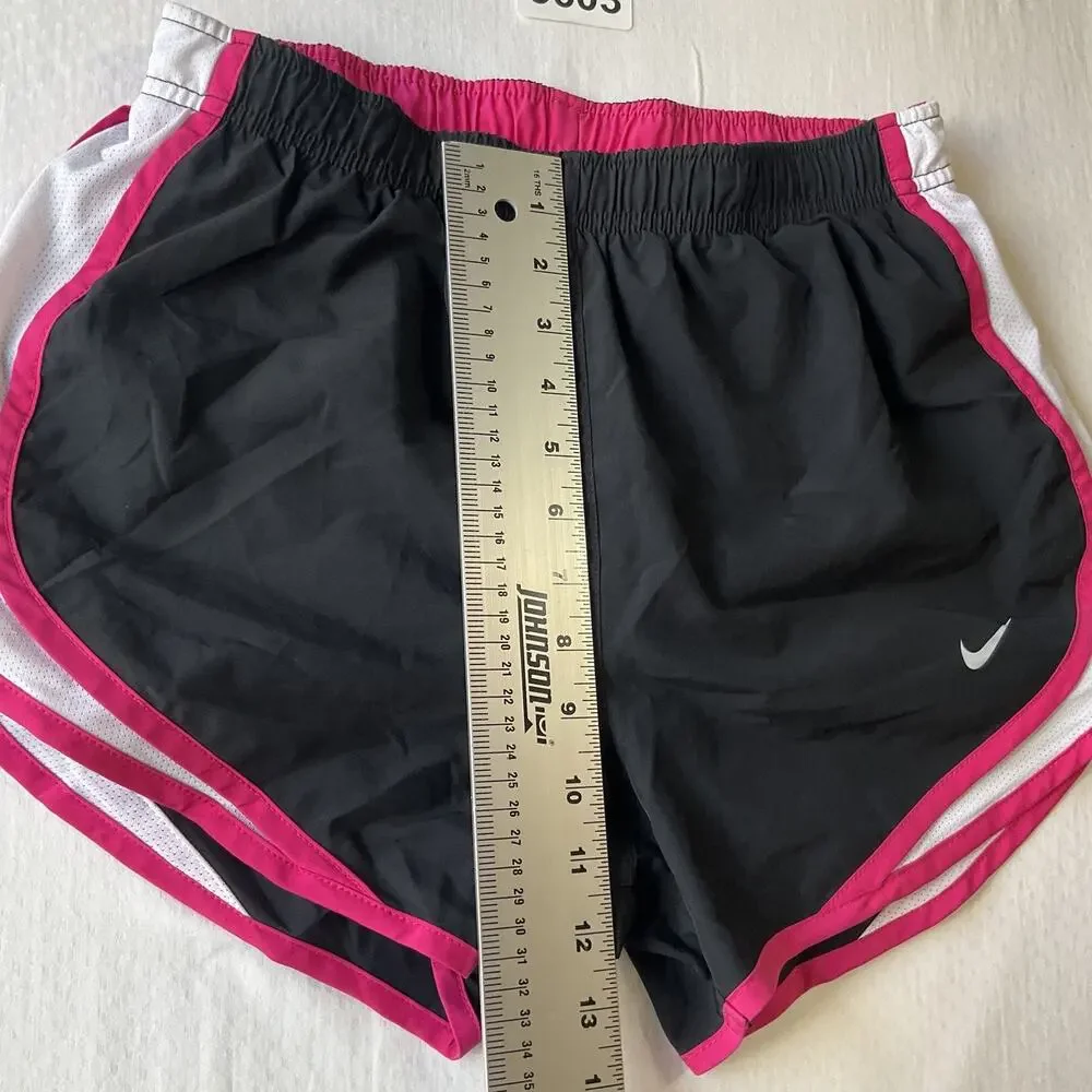 Nike Women Shorts S Black Activewear Shorts Running Dri-Fit Shorts Logo 3”Inseam
